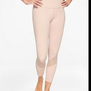 Athleta Eclipse pale pink 7/8 leggings.